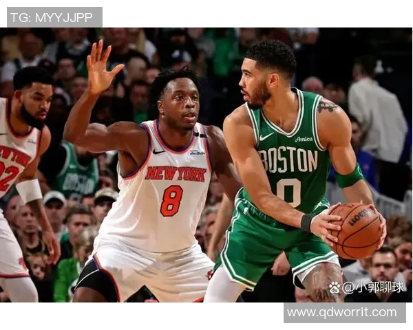 风卷残云!尼克斯次节连中三记三分球11-0反超绿军激战瞬间 风卷残云!尼克斯次节连中三记三分球11-0反超绿军激战瞬间