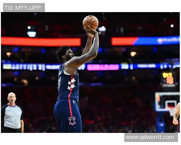 恩比德首秀半场无罚球却全面开花砍下9分5板7助3断展现全能统治力 恩比德首秀半场无罚球却全面开花砍下9分5板7助3断展现全能统治力