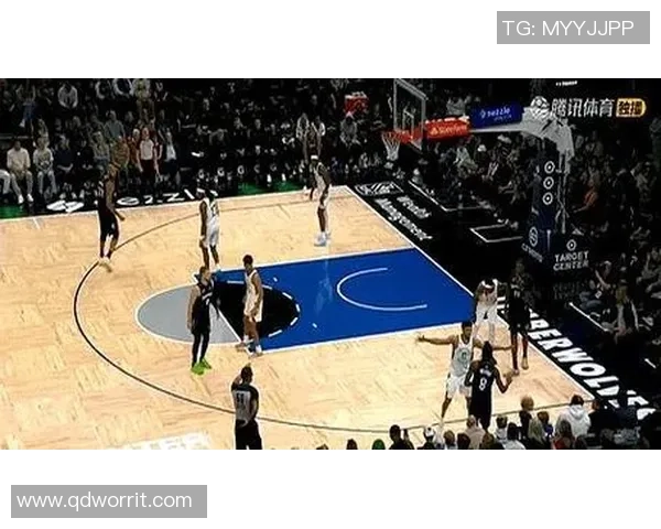 戈贝尔空中强势补扣 天降巨塔力挽狂澜助森林狼终场前领先四分