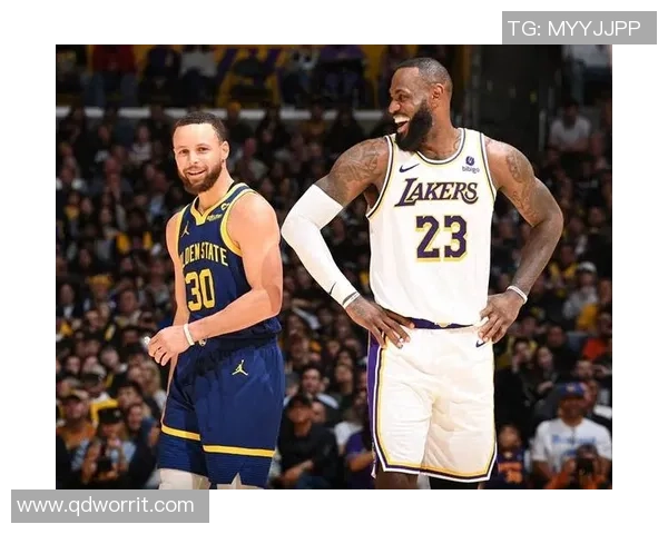 加内特称詹姆斯杜兰特库里将同时步入40岁精英俱乐部这一事实令人震惊 加内特称詹姆斯杜兰特库里将同时步入40岁精英俱乐部这一事实令人震惊